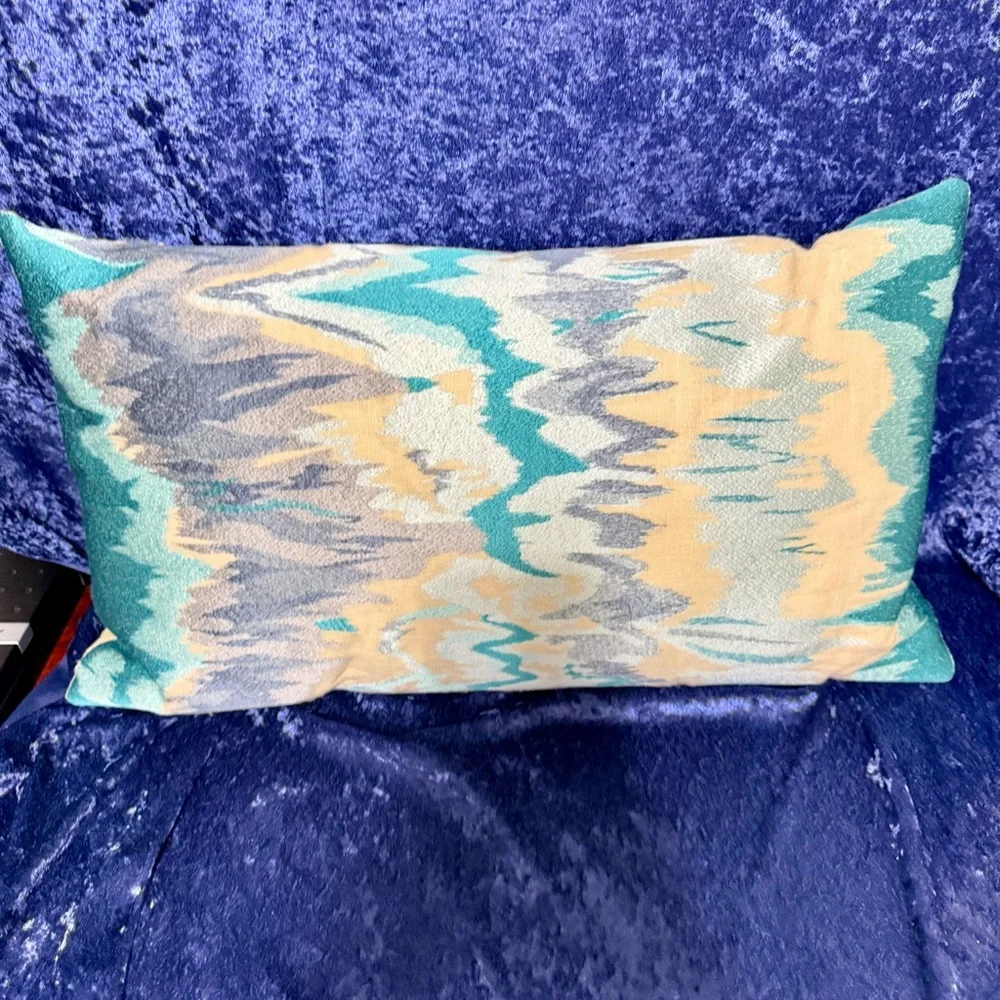 Seismic Pattern Sofa/Chair Lumbar Woven Pillow‎ in Peach, Teal, Silver, Cream